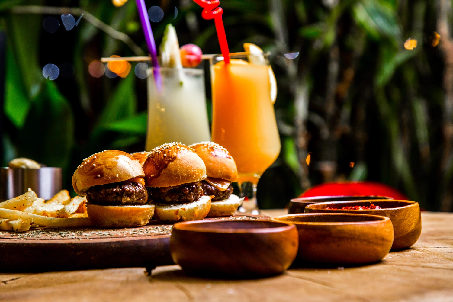 mini-burgers-french-fries-spices-cocktails-side-view